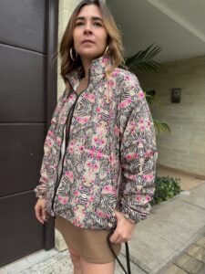 Chaqueta cebras flores - Imagen 2