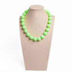 Collar chicle verde pastel mate