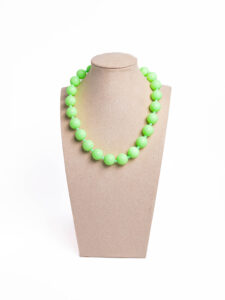 Collar chicle verde pastel mate