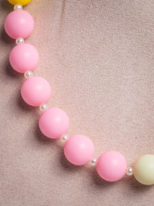 collar chicle combinado rosa morado - Imagen 2