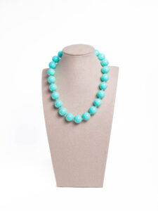 Collar chicle azul pastel brillante